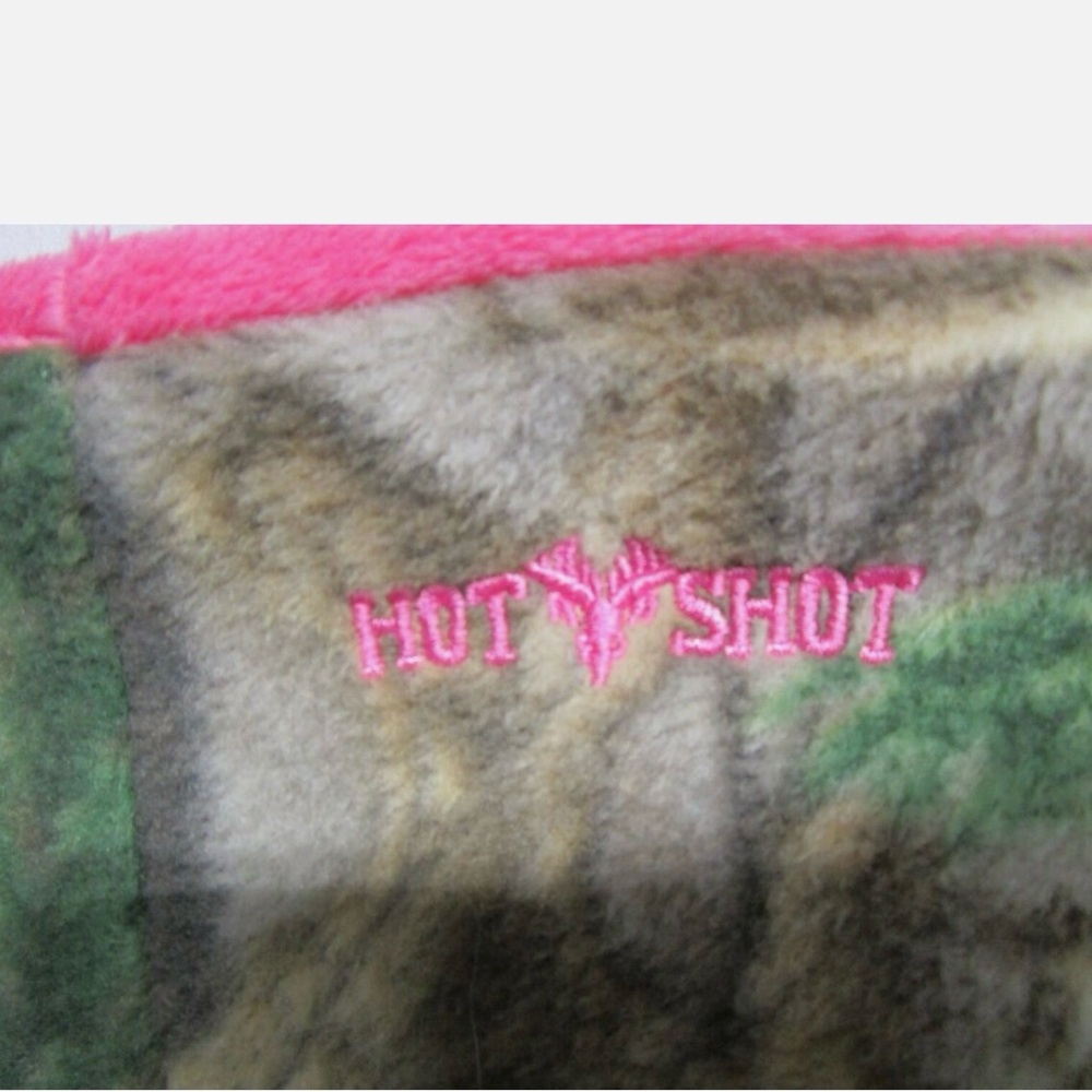 Hot Shot Realtree Pink Camouflage Infinity Fleece Scarf